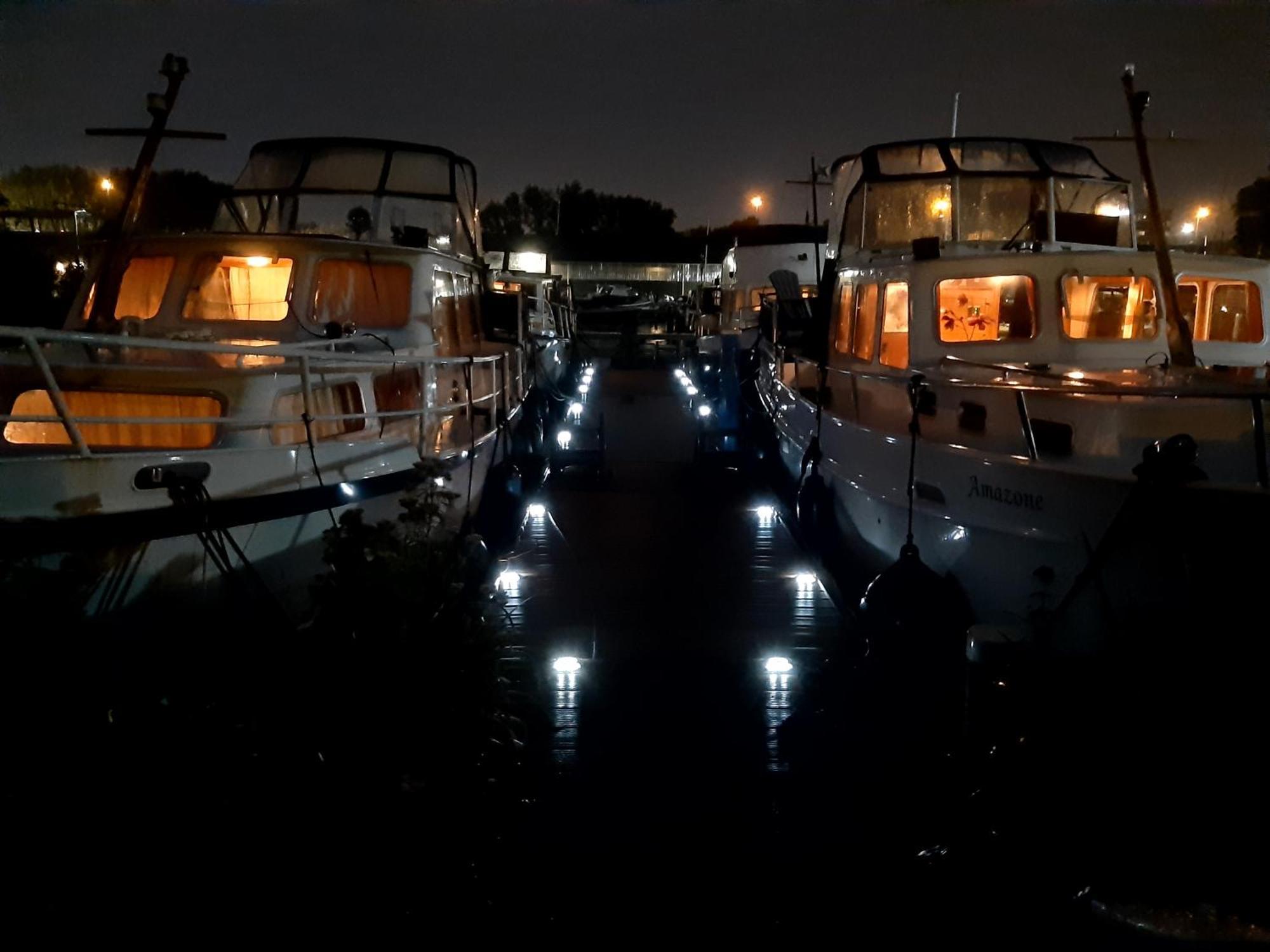 Motor Yacht Amstelle Hotell Amsterdam Eksteriør bilde